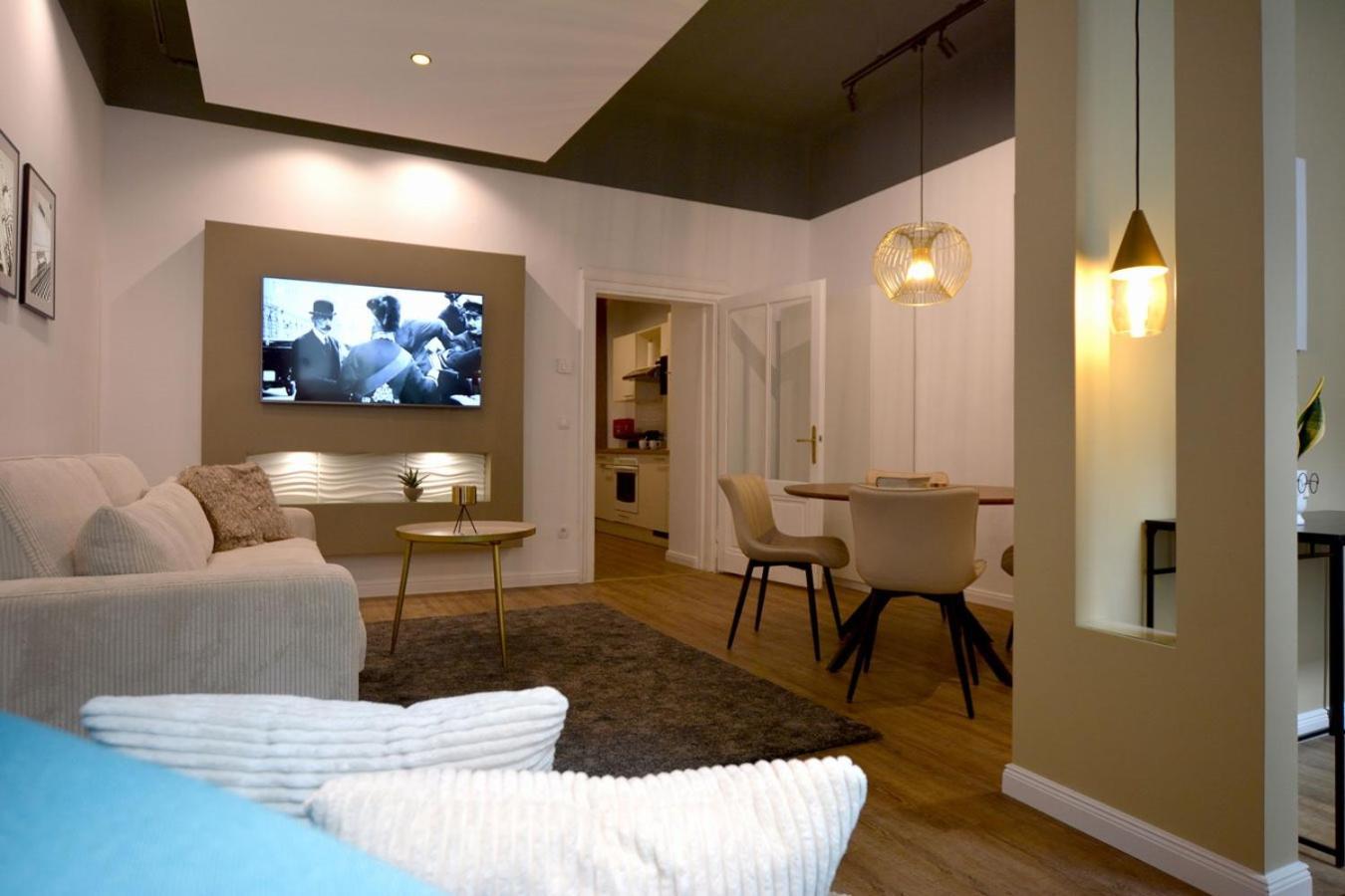 Meetsleopold Apartment Виена Екстериор снимка